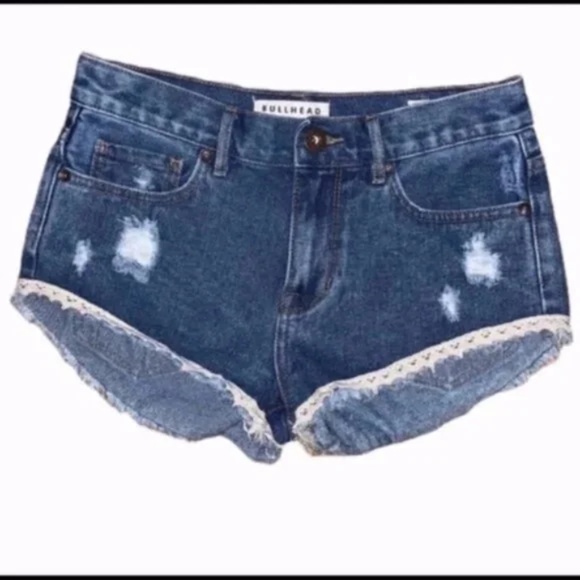 Juniors Medium Wash High Rise Denim Shorts - Picture 1 of 4